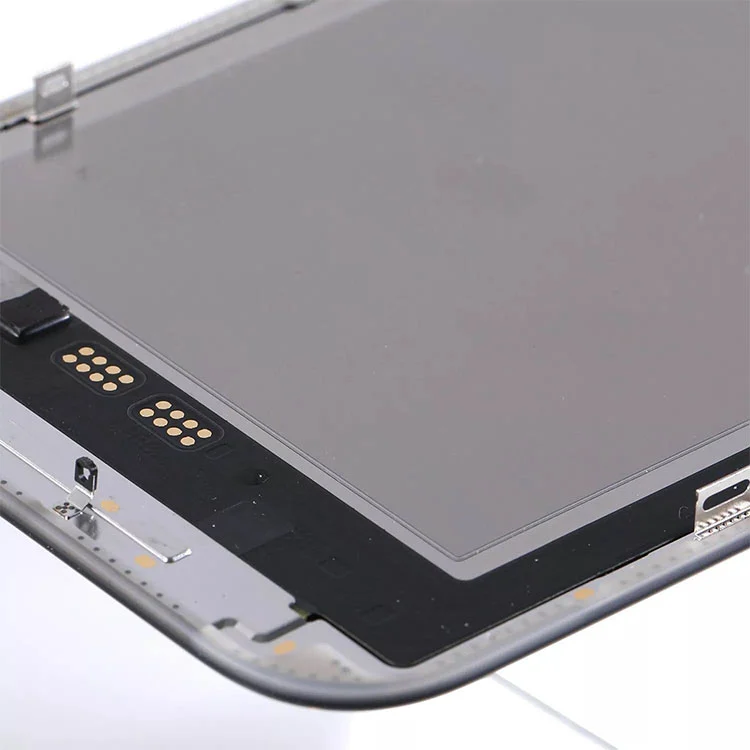 16 plus LCD obrazovky
