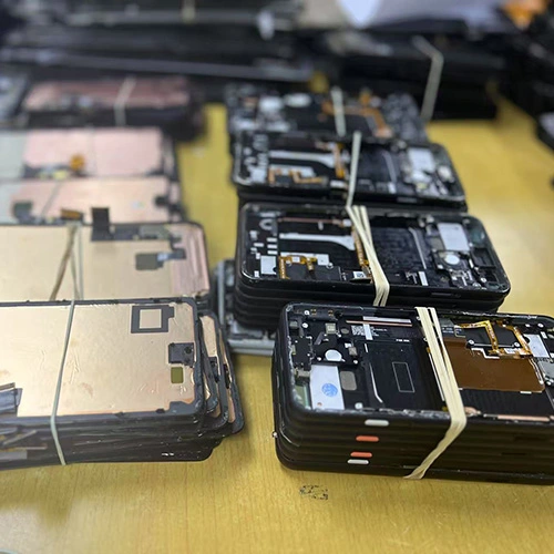 Použité obrazovky Samsung LCD